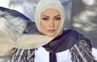 أمل حجازي تؤدي مناسك العمرة