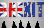 بريطانيا تؤجل تصويت النواب على مشروع قانون بريكست