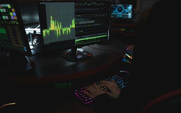 الإمارات تعلن إحباط هجمات سيبرانية استهدفت البنية التحتية والقطاعات الحيوية